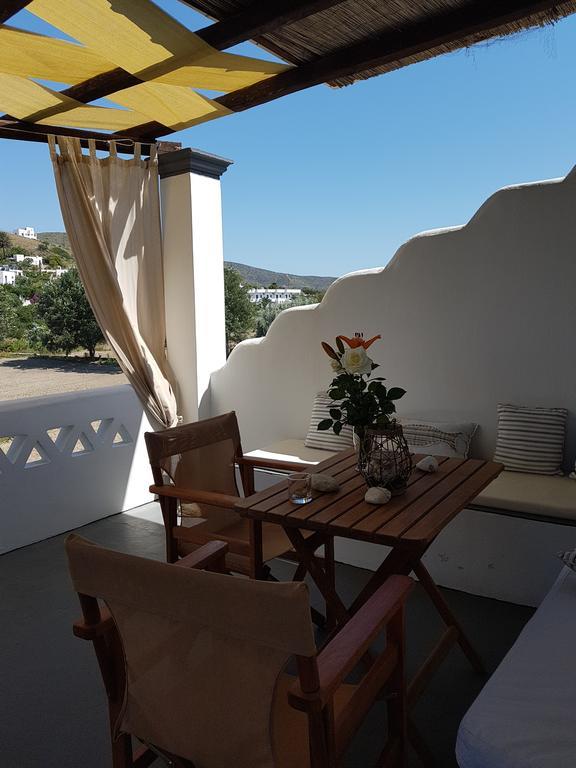 Theo'S Vacation Home Skyros Exterior photo