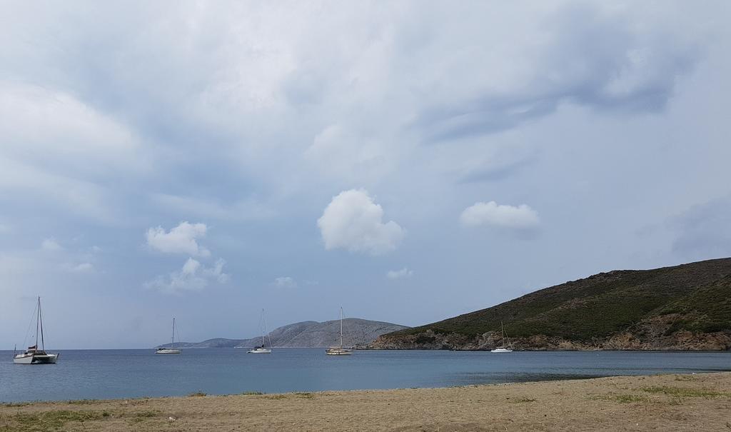 Theo'S Vacation Home Skyros Exterior photo