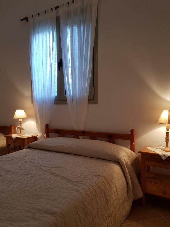 Theo'S Vacation Home Skyros Exterior photo
